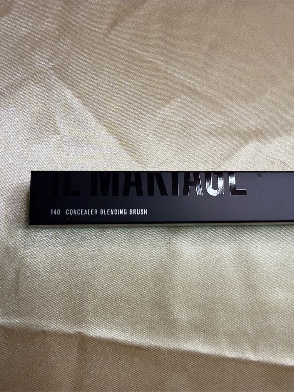 IL MAKIAGE 140 Concealer Blending Brush — Black